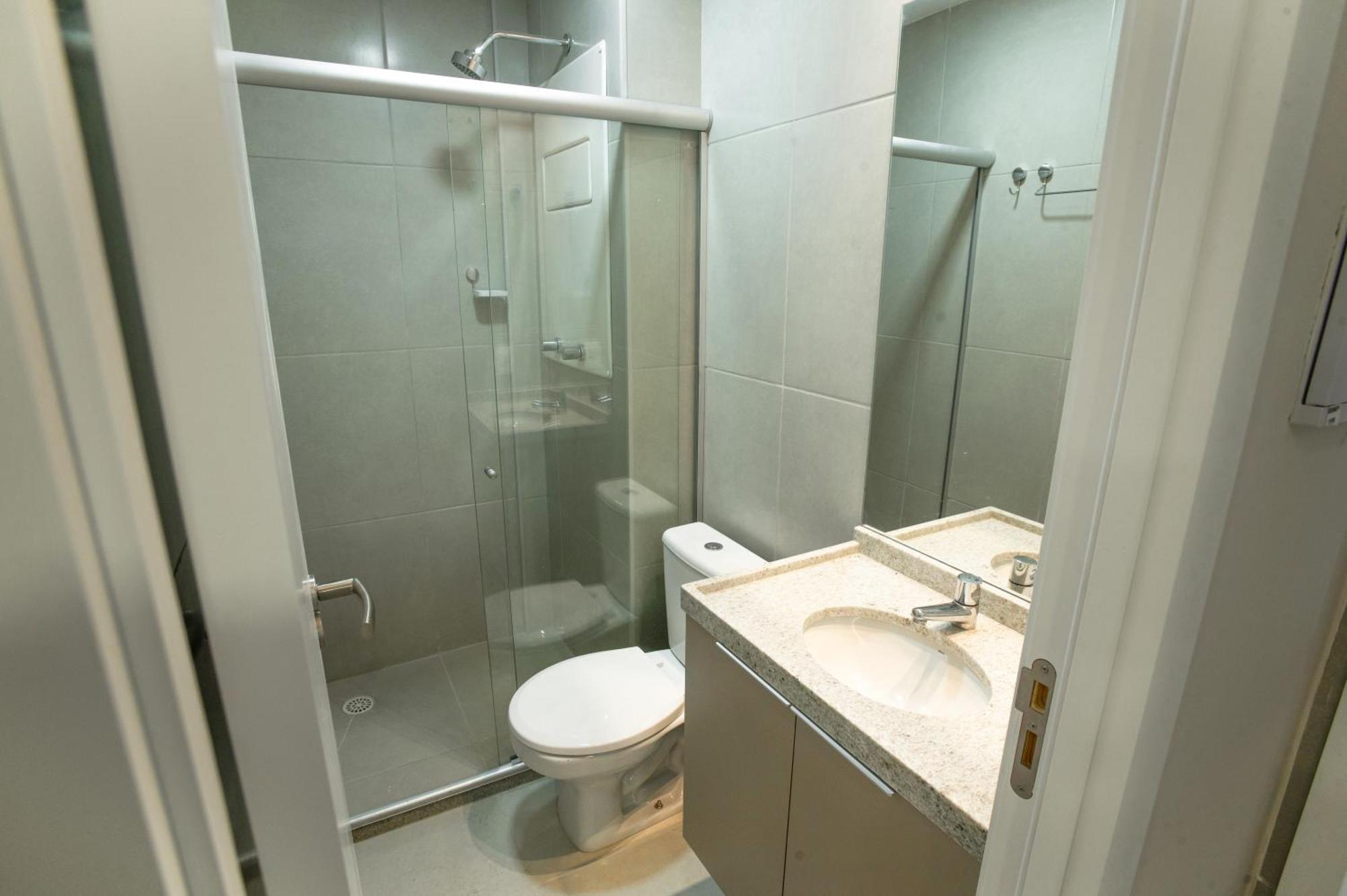 Apartahotel Sunny Hall By Aft *